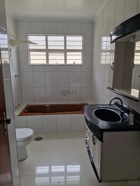 Casa com 3 quartos à venda, 150m2 em Vila Barcelona, Sorocaba - SP - imagem 3 Foto 3 de Casa com 3 quartos à venda, 150m2 em Vila Barcelona, Sorocaba - SP