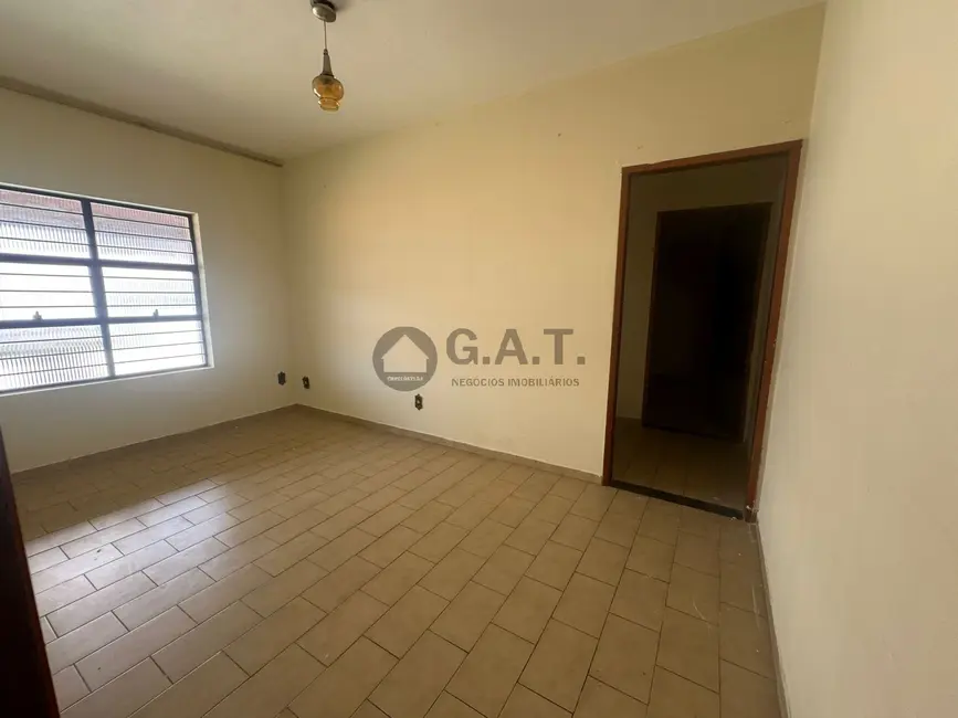 Casa com 3 quartos à venda, 298m2 em Vila Trujillo, Sorocaba - SP - imagem 9 Foto 9 de Casa com 3 quartos à venda, 298m2 em Vila Trujillo, Sorocaba - SP