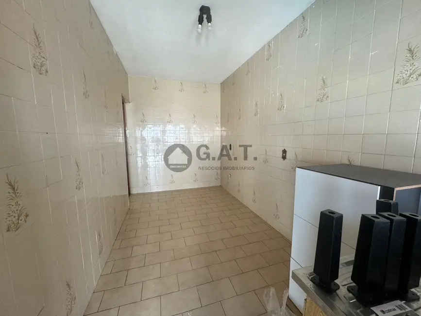 Casa com 3 quartos à venda, 298m2 em Vila Trujillo, Sorocaba - SP - imagem 8 Foto 8 de Casa com 3 quartos à venda, 298m2 em Vila Trujillo, Sorocaba - SP