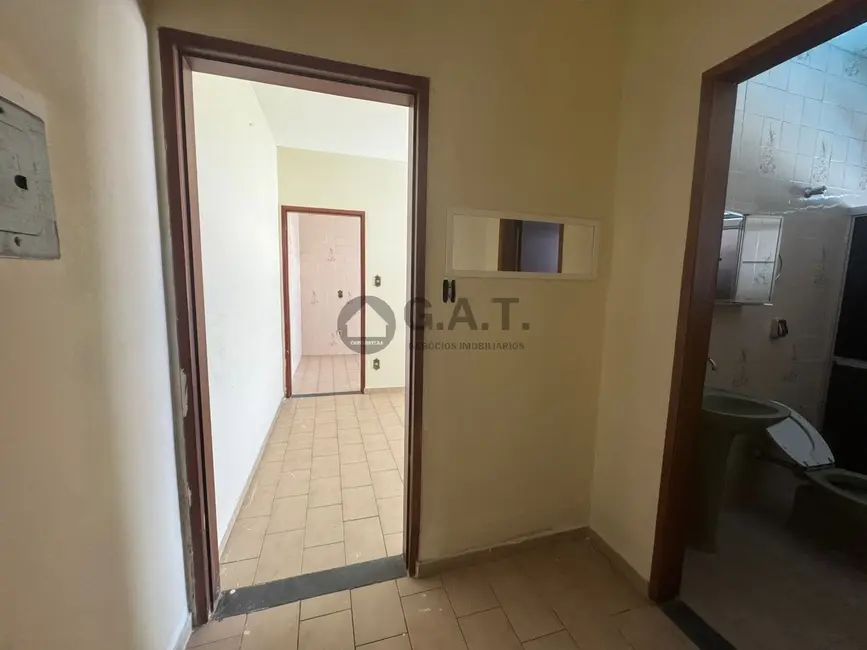 Casa com 3 quartos à venda, 298m2 em Vila Trujillo, Sorocaba - SP - imagem 4 Foto 4 de Casa com 3 quartos à venda, 298m2 em Vila Trujillo, Sorocaba - SP