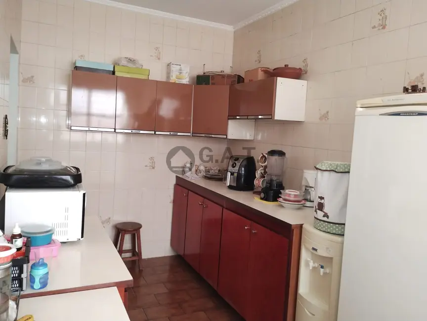 Foto 9 de Casa com 3 quartos à venda, 209m2 em Jardim Refúgio, Sorocaba - SP