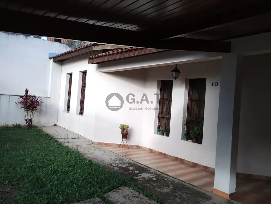 Foto 1 de Casa com 3 quartos à venda, 209m2 em Jardim Refúgio, Sorocaba - SP