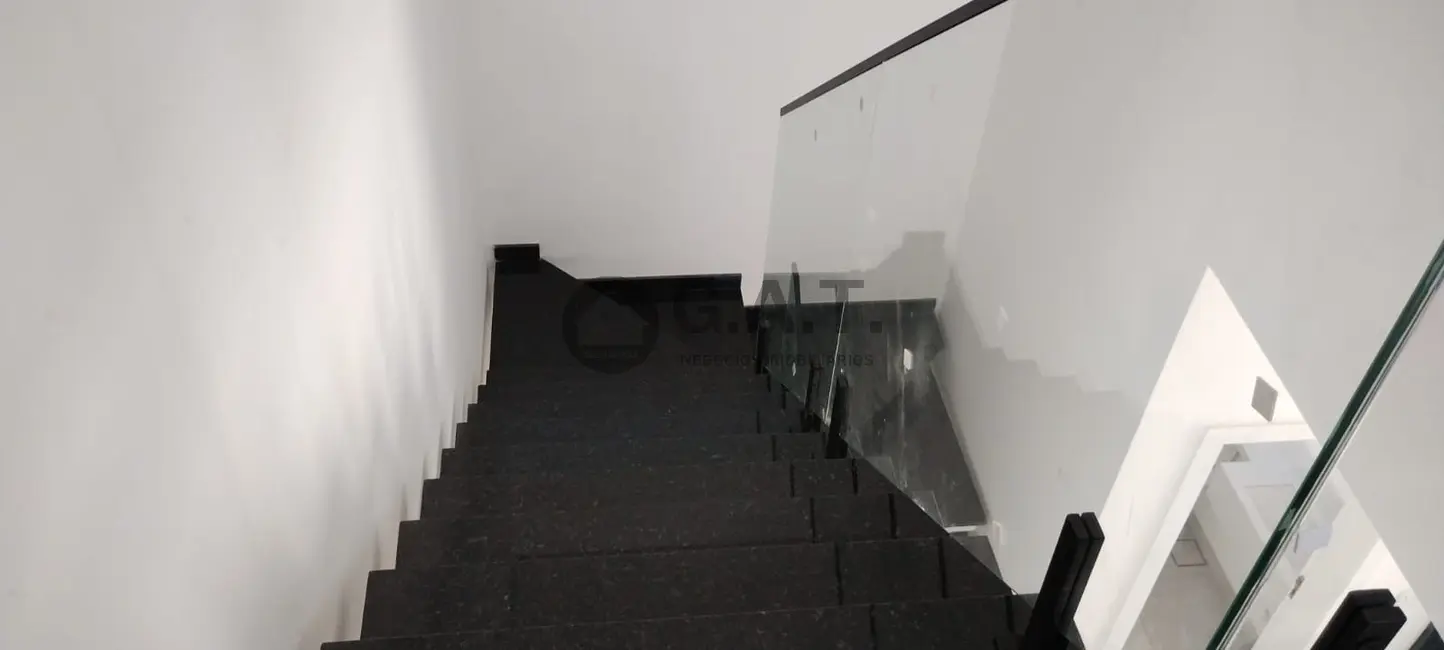 Foto 4 de Casa de Condomínio com 3 quartos para alugar, 153m2 em Cajuru do Sul, Sorocaba - SP