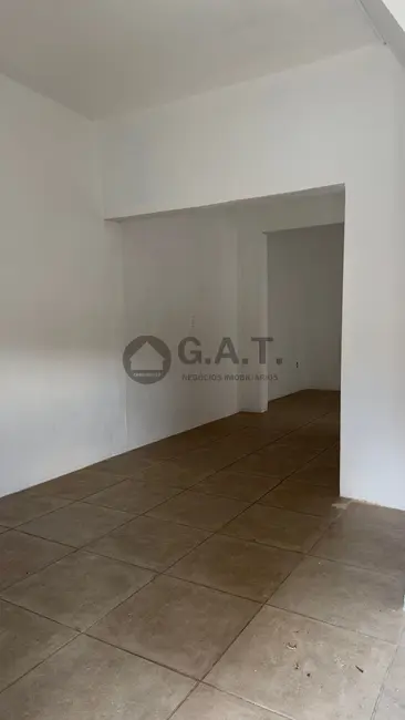 Foto 4 de Sala Comercial para alugar, 30m2 em Vila Assis, Sorocaba - SP
