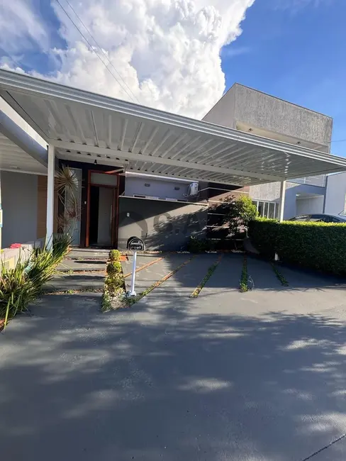 Casa de Condomínio com 3 quartos à venda, 117m2 em Horto Florestal, Sorocaba - SP - imagem 1 Foto 1 de Casa de Condomínio com 3 quartos à venda, 117m2 em Horto Florestal, Sorocaba - SP