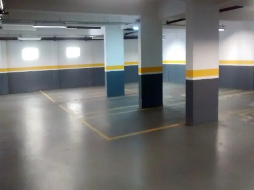 Apartamento com 2 quartos para alugar, 90m2 em Jardim Vergueiro, Sorocaba - SP - imagem 7 Foto 7 de Apartamento com 2 quartos para alugar, 90m2 em Jardim Vergueiro, Sorocaba - SP