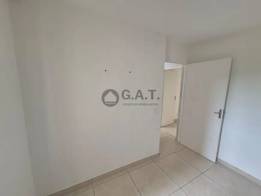 Apartamento com 2 quartos para alugar, 50m2 em Vila Guilherme, Votorantim - SP - imagem 4 Foto 4 de Apartamento com 2 quartos para alugar, 50m2 em Vila Guilherme, Votorantim - SP