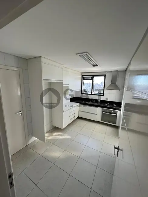 Apartamento com 3 quartos à venda, 244m2 em Jardim Faculdade, Sorocaba - SP - imagem 6 Foto 6 de Apartamento com 3 quartos à venda, 244m2 em Jardim Faculdade, Sorocaba - SP