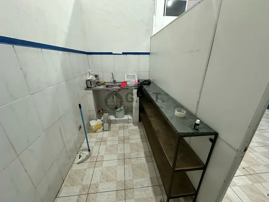 Foto 2 de Armazém / Galpão para alugar, 205m2 em Jardim Prestes de Barros, Sorocaba - SP
