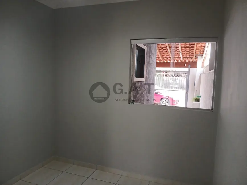 Casa com 3 quartos à venda, 112m2 em Jardim Wanel Ville V, Sorocaba - SP - imagem 6 Foto 6 de Casa com 3 quartos à venda, 112m2 em Jardim Wanel Ville V, Sorocaba - SP