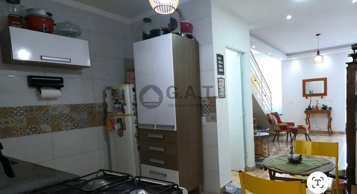 Casa com 2 quartos à venda, 65m2 em Jardim Simus, Sorocaba - SP - imagem 3 Foto 3 de Casa com 2 quartos à venda, 65m2 em Jardim Simus, Sorocaba - SP