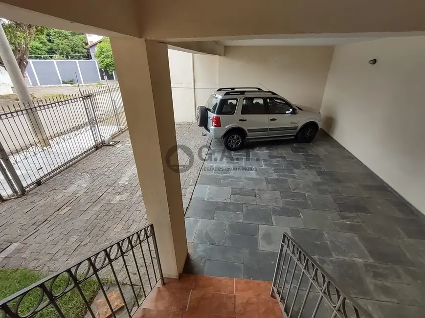 Foto 3 de Casa com 3 quartos à venda, 238m2 em Vila Trujillo, Sorocaba - SP