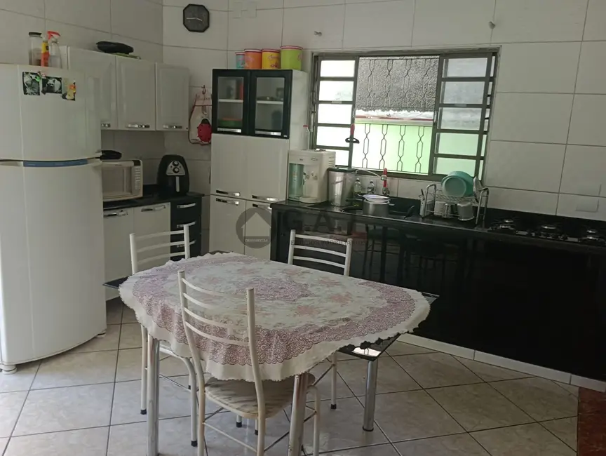 Casa com 4 quartos à venda, 179m2 em Vila Haro, Sorocaba - SP - imagem 8 Foto 8 de Casa com 4 quartos à venda, 179m2 em Vila Haro, Sorocaba - SP