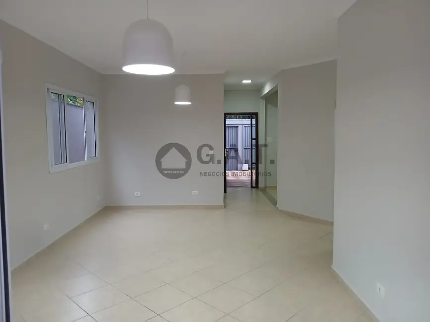 Casa com 4 quartos à venda, 220m2 em Jardim São Carlos, Sorocaba - SP - imagem 6 Foto 6 de Casa com 4 quartos à venda, 220m2 em Jardim São Carlos, Sorocaba - SP