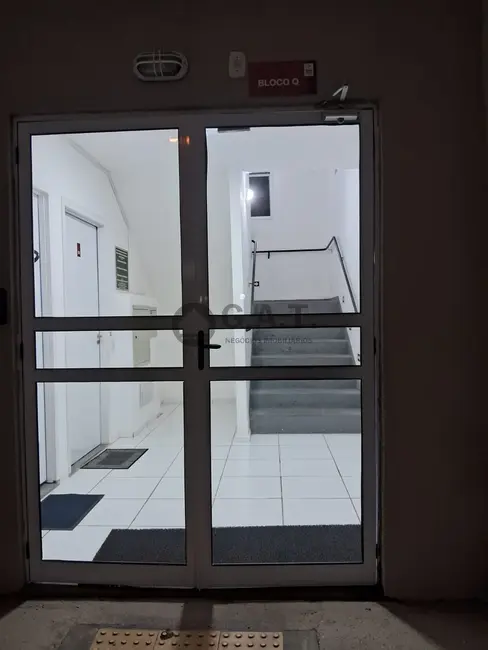 Foto 2 de Apartamento com 2 quartos para alugar, 45m2 em Aparecidinha, Sorocaba - SP