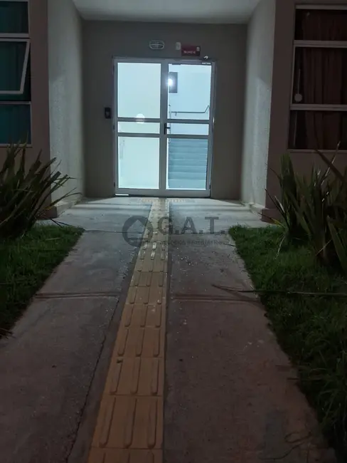 Foto 3 de Apartamento com 2 quartos para alugar, 45m2 em Aparecidinha, Sorocaba - SP