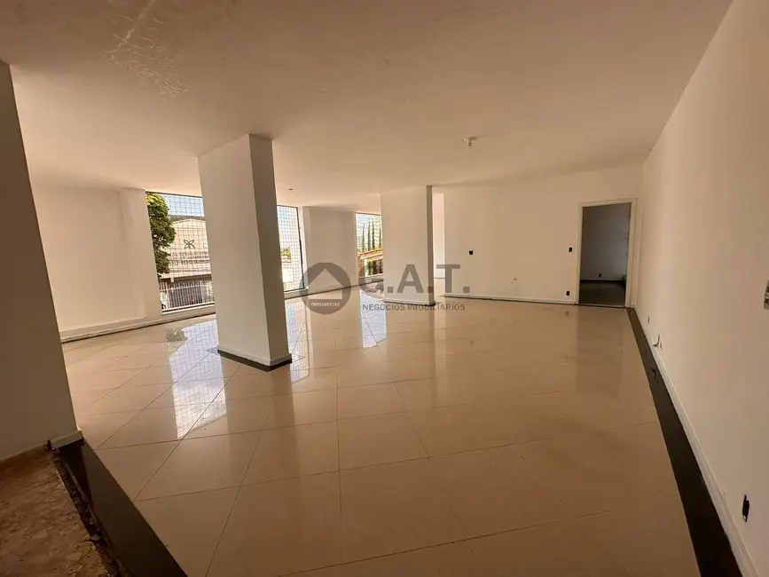 Sala Comercial à venda, 600m2 em Jardim Vergueiro, Sorocaba - SP - imagem 5 Foto 5 de Sala Comercial à venda, 600m2 em Jardim Vergueiro, Sorocaba - SP