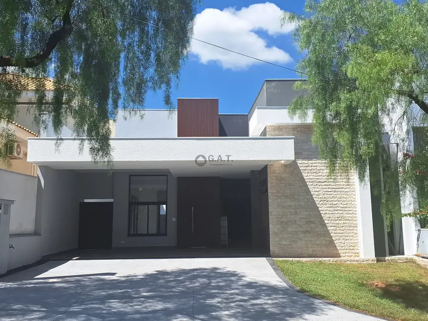 Casa de Condomínio com 3 quartos à venda, 200m2 em Aparecidinha, Sorocaba - SP - imagem 1 Foto 1 de Casa de Condomínio com 3 quartos à venda, 200m2 em Aparecidinha, Sorocaba - SP