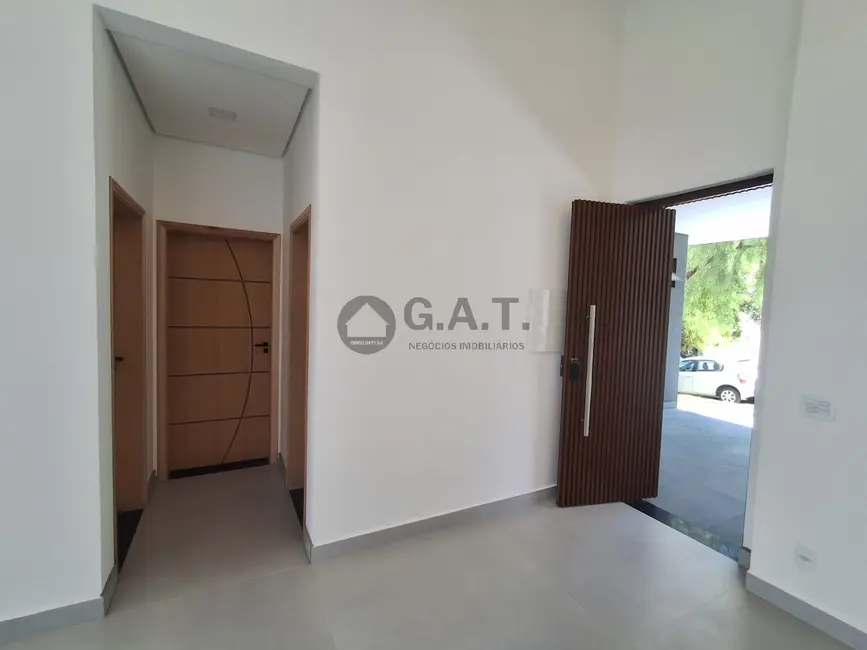 Casa de Condomínio com 3 quartos à venda, 200m2 em Aparecidinha, Sorocaba - SP - imagem 8 Foto 8 de Casa de Condomínio com 3 quartos à venda, 200m2 em Aparecidinha, Sorocaba - SP