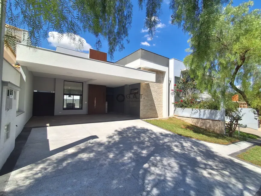Casa de Condomínio com 3 quartos à venda, 200m2 em Aparecidinha, Sorocaba - SP - imagem 2 Foto 2 de Casa de Condomínio com 3 quartos à venda, 200m2 em Aparecidinha, Sorocaba - SP