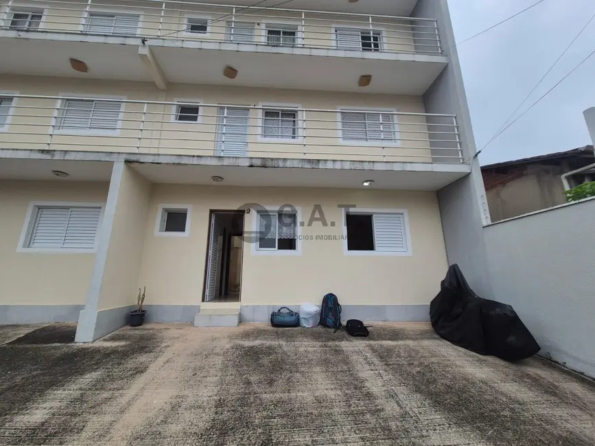 Foto 3 de Kitnet com 1 quarto para alugar, 27m2 em Vila Adélia, Sorocaba - SP