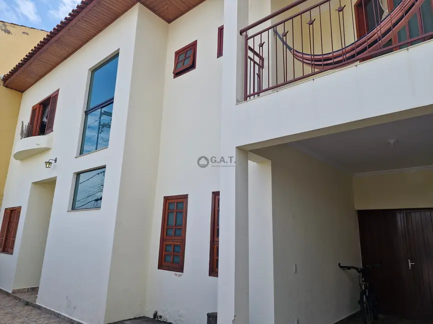 Foto 2 de Casa com 3 quartos à venda, 188m2 em Jardim Prestes de Barros, Sorocaba - SP