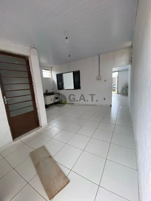 Foto 8 de Casa com 1 quarto para alugar, 60m2 em Ipatinga, Sorocaba - SP