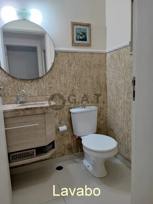Casa de Condomínio com 3 quartos à venda, 250m2 em Chácaras Reunidas São Jorge, Sorocaba - SP - imagem 8 Foto 8 de Casa de Condomínio com 3 quartos à venda, 250m2 em Chácaras Reunidas São Jorge, Sorocaba - SP