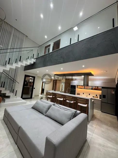Casa de Condomínio com 3 quartos à venda, 270m2 em Cajuru do Sul, Sorocaba - SP - imagem 1 Foto 1 de Casa de Condomínio com 3 quartos à venda, 270m2 em Cajuru do Sul, Sorocaba - SP