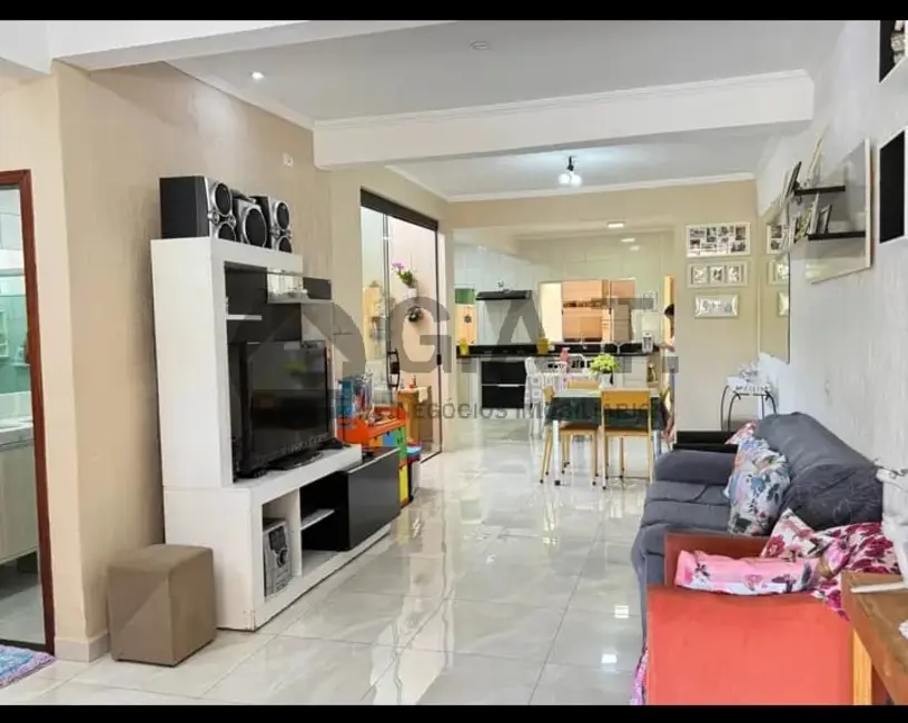 Foto 1 de Casa com 4 quartos à venda, 129m2 em Parque Vitória Régia, Sorocaba - SP