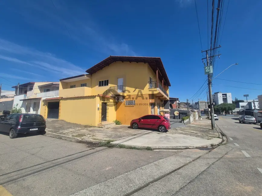 Foto 4 de Casa com 3 quartos para alugar, 207m2 em Jardim Prestes de Barros, Sorocaba - SP