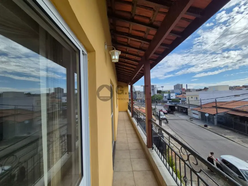 Foto 6 de Casa com 3 quartos para alugar, 207m2 em Jardim Prestes de Barros, Sorocaba - SP