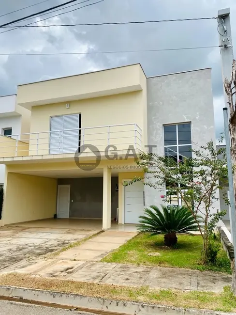 Casa de Condomínio com 3 quartos para alugar, 200m2 em Chácaras Reunidas São Jorge, Sorocaba - SP - imagem 2 Foto 2 de Casa de Condomínio com 3 quartos para alugar, 200m2 em Chácaras Reunidas São Jorge, Sorocaba - SP