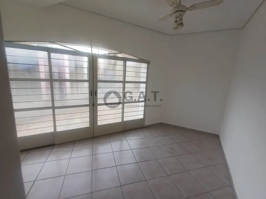 Foto 2 de Casa com 3 quartos à venda, 210m2 em Vila Hortência, Sorocaba - SP