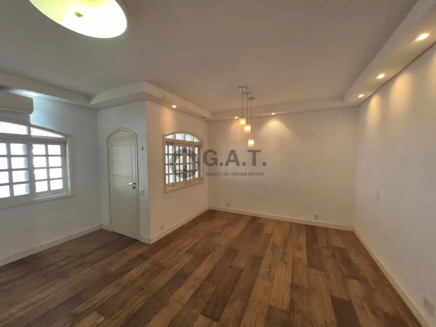 Foto 1 de Casa de Condomínio com 3 quartos para alugar, 170m2 em Além Ponte, Sorocaba - SP
