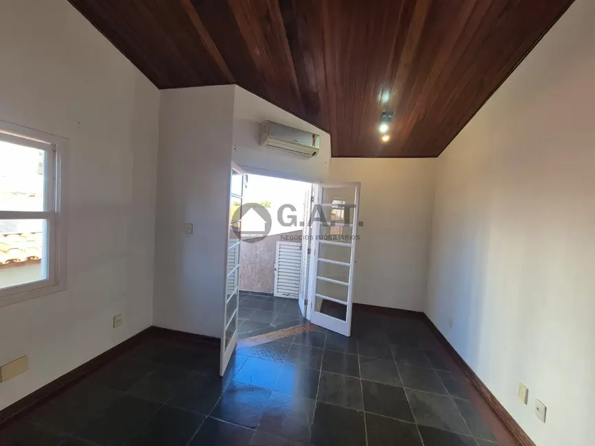 Foto 9 de Casa de Condomínio com 3 quartos para alugar, 170m2 em Além Ponte, Sorocaba - SP