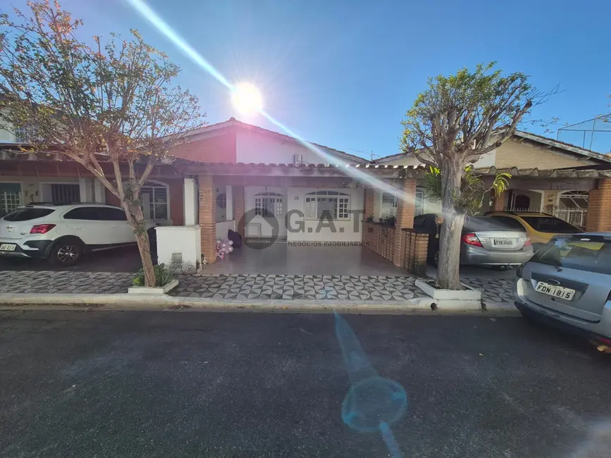 Foto 2 de Casa de Condomínio com 3 quartos para alugar, 170m2 em Além Ponte, Sorocaba - SP