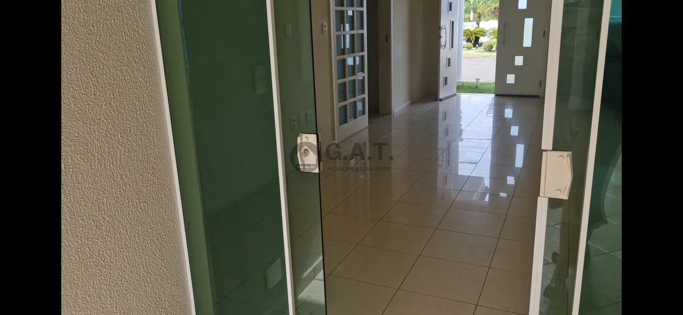 Casa de Condomínio com 3 quartos à venda, 300m2 em Aparecidinha, Sorocaba - SP - imagem 8 Foto 8 de Casa de Condomínio com 3 quartos à venda, 300m2 em Aparecidinha, Sorocaba - SP