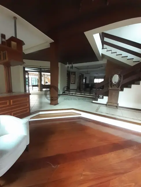 Foto 3 de Casa de Condomínio com 6 quartos à venda, 604m2 em Aracoiaba Da Serra - SP