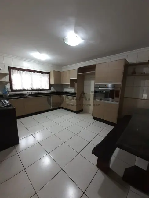 Foto 9 de Casa de Condomínio com 6 quartos à venda, 604m2 em Aracoiaba Da Serra - SP