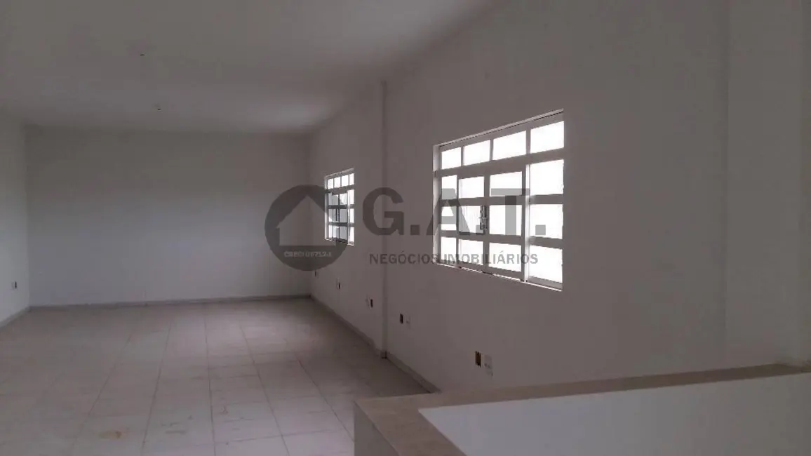 Armazém / Galpão para alugar, 750m2 em Cajuru do Sul, Sorocaba - SP - imagem 4 Foto 4 de Armazém / Galpão para alugar, 750m2 em Cajuru do Sul, Sorocaba - SP