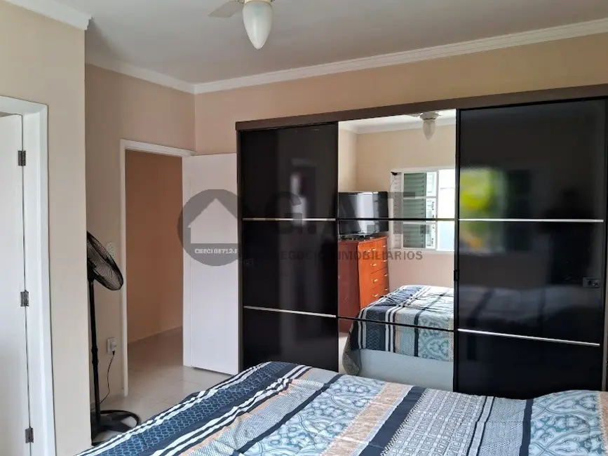 Casa com 3 quartos à venda, 182m2 em Jardim América, Sorocaba - SP - imagem 8 Foto 8 de Casa com 3 quartos à venda, 182m2 em Jardim América, Sorocaba - SP