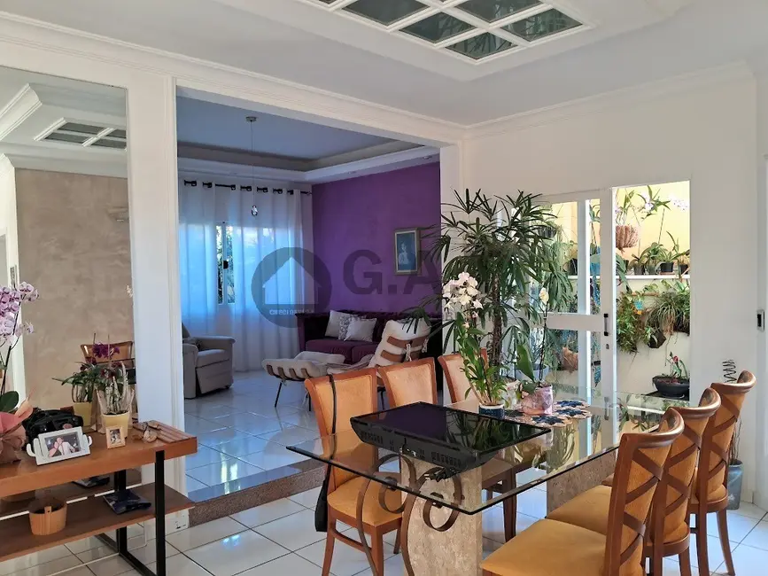 Casa de Condomínio com 3 quartos à venda, 307m2 em Sorocaba - SP - imagem 3 Foto 3 de Casa de Condomínio com 3 quartos à venda, 307m2 em Sorocaba - SP