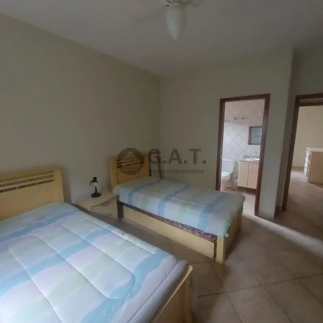 Casa de Condomínio com 4 quartos à venda, 398m2 em Caguassu, Sorocaba - SP - imagem 4 Foto 4 de Casa de Condomínio com 4 quartos à venda, 398m2 em Caguassu, Sorocaba - SP