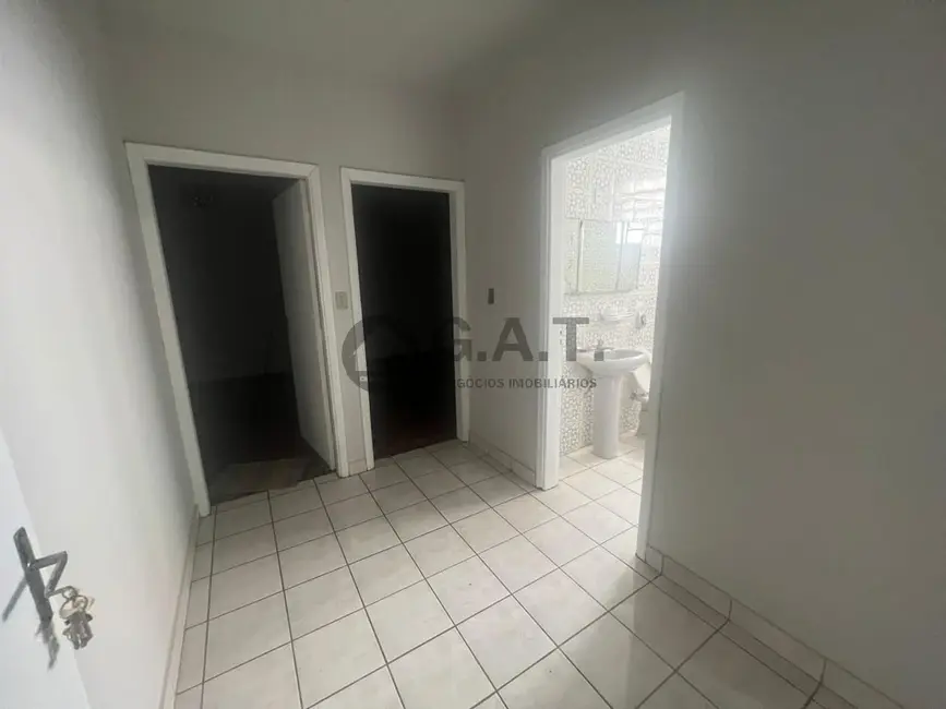 Foto 5 de Casa com 3 quartos para alugar, 251m2 em Jardim Santa Rosália, Sorocaba - SP