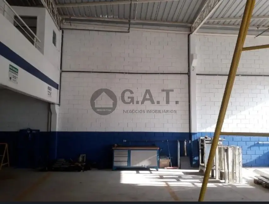 Armazém / Galpão para alugar, 285m2 em Iporanga, Sorocaba - SP - imagem 5 Foto 5 de Armazém / Galpão para alugar, 285m2 em Iporanga, Sorocaba - SP