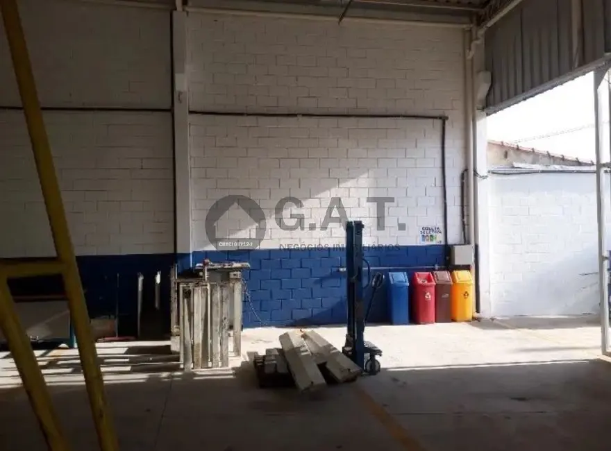 Armazém / Galpão para alugar, 285m2 em Iporanga, Sorocaba - SP - imagem 6 Foto 6 de Armazém / Galpão para alugar, 285m2 em Iporanga, Sorocaba - SP