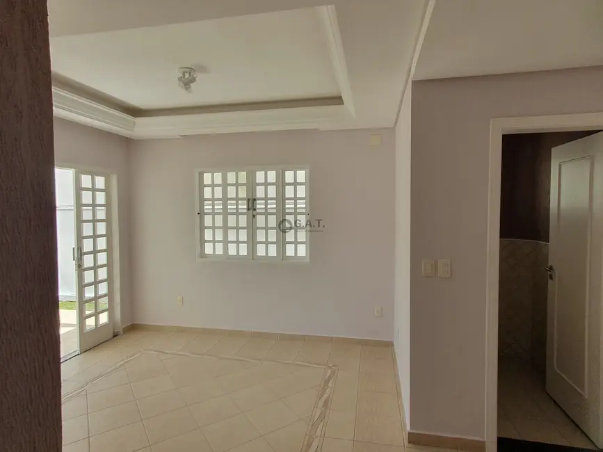 Casa de Condomínio com 3 quartos para alugar, 230m2 em Jardim Vila Inglesa, Sorocaba - SP - imagem 7 Foto 7 de Casa de Condomínio com 3 quartos para alugar, 230m2 em Jardim Vila Inglesa, Sorocaba - SP