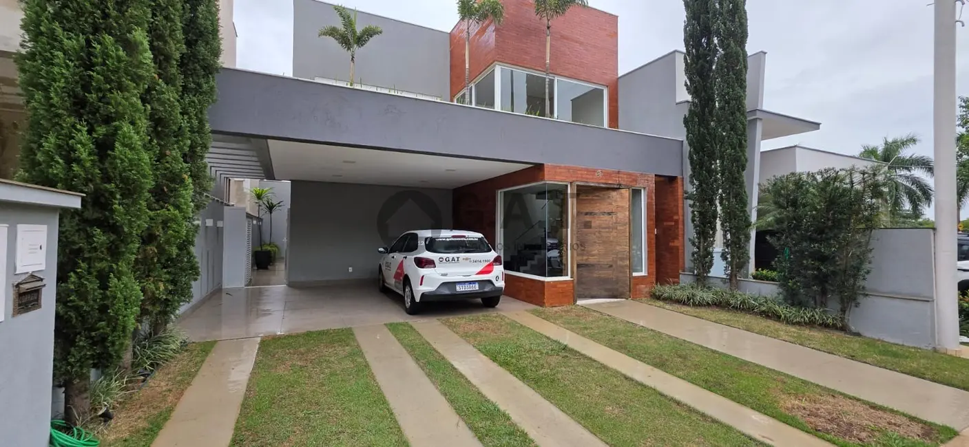 Casa de Condomínio com 3 quartos para alugar, 323m2 em Iporanga, Sorocaba - SP - imagem 2 Foto 2 de Casa de Condomínio com 3 quartos para alugar, 323m2 em Iporanga, Sorocaba - SP