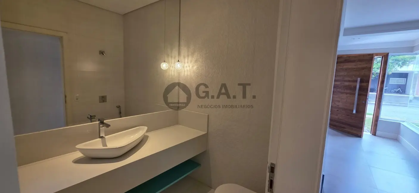 Casa de Condomínio com 3 quartos para alugar, 323m2 em Iporanga, Sorocaba - SP - imagem 7 Foto 7 de Casa de Condomínio com 3 quartos para alugar, 323m2 em Iporanga, Sorocaba - SP